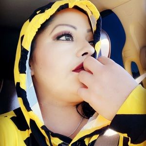 Meet your Posher, Maria montserrath